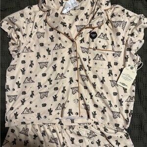 Pajamas with desert Print